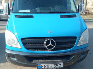 Mercedes Sprinter 210