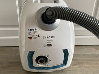 Aspirator Bosch 2400w