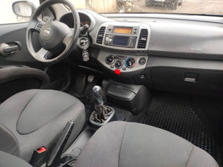 Nissan Micra foto 5