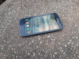 Samsung Galaxy S3 GT-I9300 foto 4