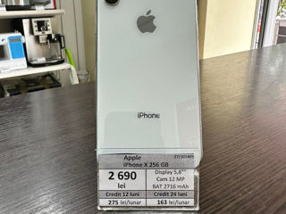 Apple iPhone X 256 Gb - 2690 lei