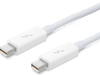 Apple Thunderbolt 3 (USB-C) to Thunderbolt 2 Adapter foto 5