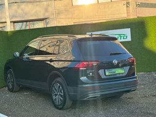 Volkswagen Tiguan foto 4