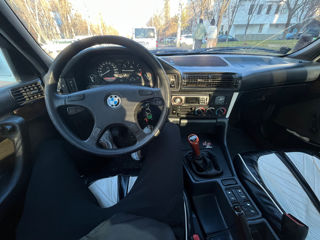 BMW 5 Series foto 5