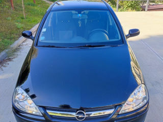 Opel Corsa foto 3