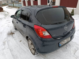 Opel Corsa foto 8