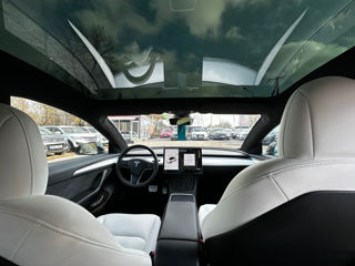 Tesla Model 3 foto 9