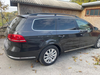 Volkswagen Passat foto 3