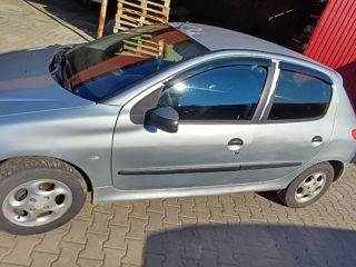 Peugeot 206 foto 2