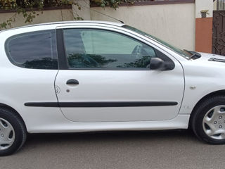 Peugeot 206 foto 8