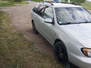 Nissan Primera foto 6