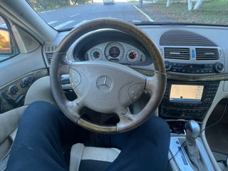 Mercedes E-Class foto 5