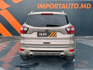 Ford Kuga foto 6