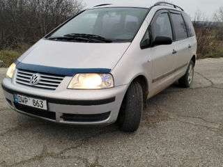 Volkswagen Sharan foto 10