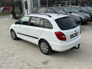 Skoda Fabia фото 8