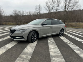 Skoda Superb foto 6