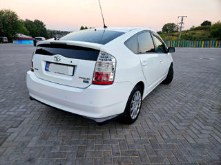 Toyota Prius foto 6