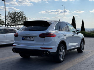 Porsche Cayenne foto 4