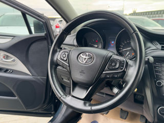 Toyota Avensis foto 9