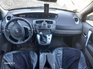 Renault Scenic foto 6