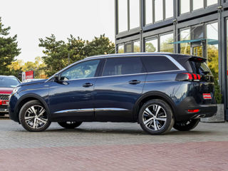 Peugeot 5008 foto 2