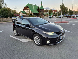 Toyota Auris foto 2