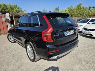 Volvo XC90 foto 2