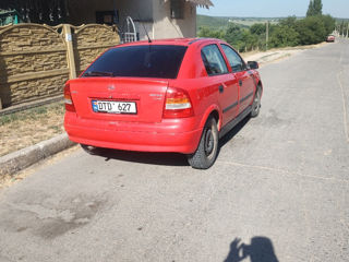 Opel Astra foto 2