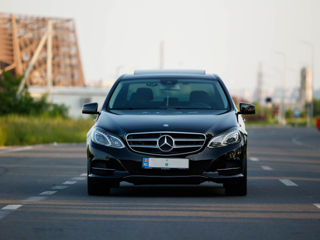 Mercedes E-Class foto 2