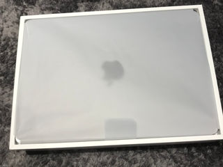 MacBook AIR 13 M3 16/512Gb foto 3