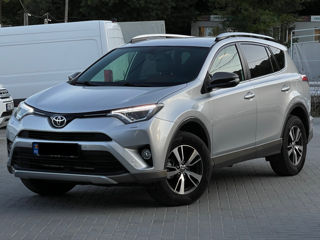 Toyota Rav 4 foto 1