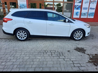 Ford Focus foto 6