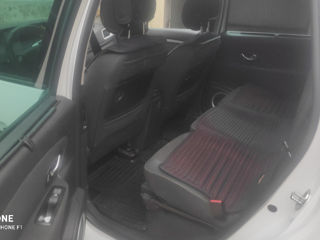 Renault Grand Scenic foto 9