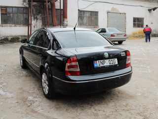 Skoda Superb foto 4