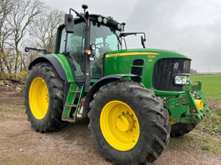 Tractor John Deere 7530