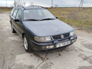 Volkswagen Passat foto 2