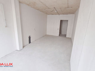 Apartament cu 2 camere, 70 m², Buiucani, Chișinău foto 9