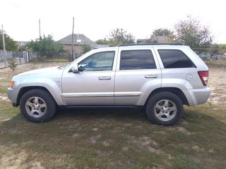 Jeep Grand Cherokee foto 2