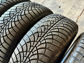 Зимние шины 185/55R15 Goodyear foto 3