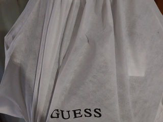 Guess foto 8