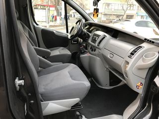 Opel Vivaro foto 7