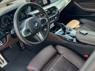 BMW 5 Series foto 5