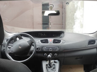 Renault Grand Scenic foto 5