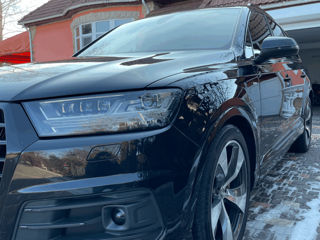 Audi Q7 foto 3