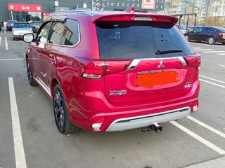 Mitsubishi Outlander foto 6