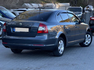 Skoda Octavia foto 3