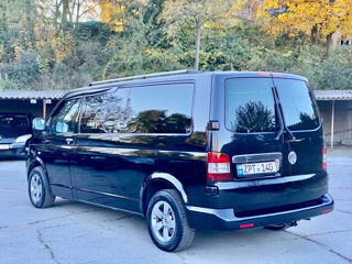 Volkswagen Caravelle foto 4