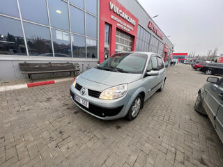 Renault Scenic foto 2