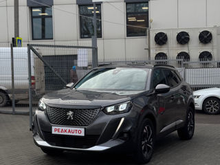 Peugeot 2008 foto 2