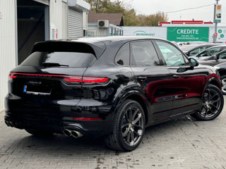 Porsche Cayenne foto 5